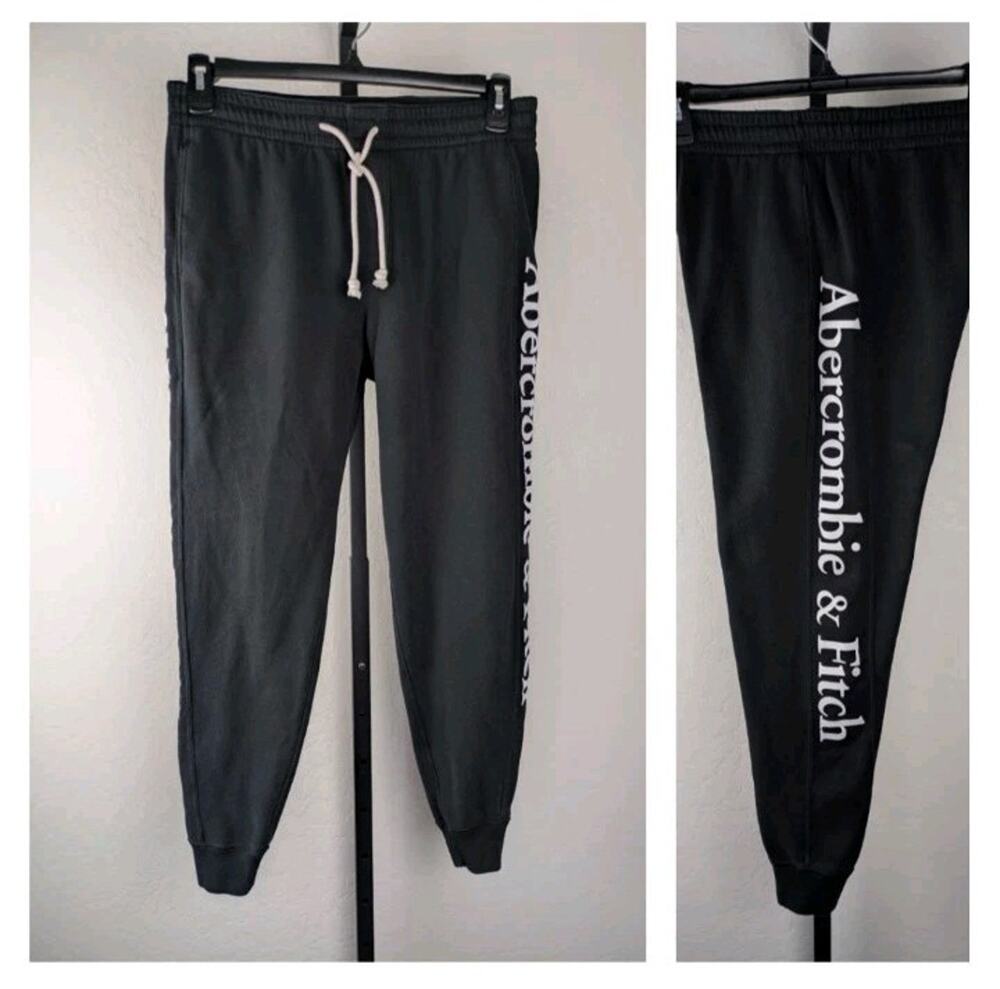 Abercrombie and Fitch men's Small black Jogger Sweat Pants Logo Spell Out